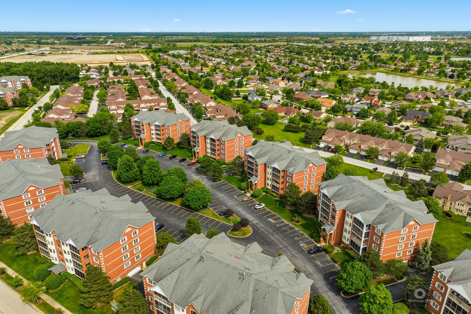 7927 Trinity Circle #4SW, Tinley Park, IL 60487