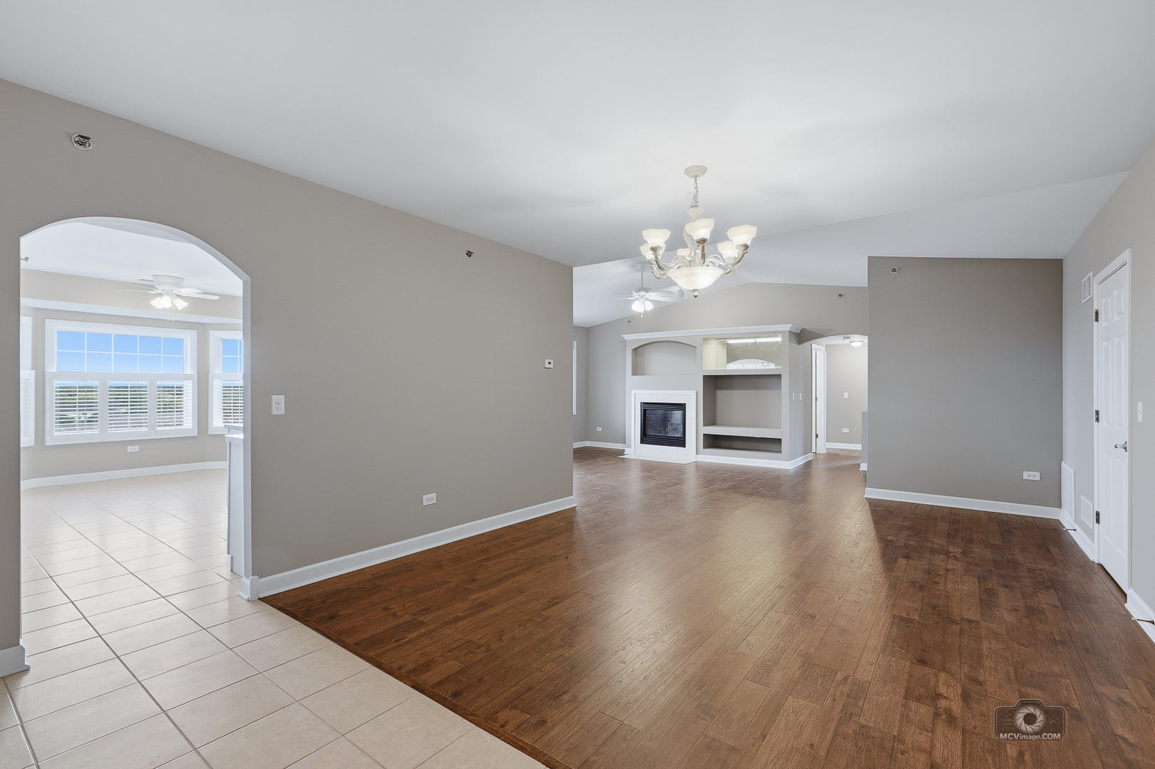 7927 Trinity Circle #4SW, Tinley Park, IL 60487