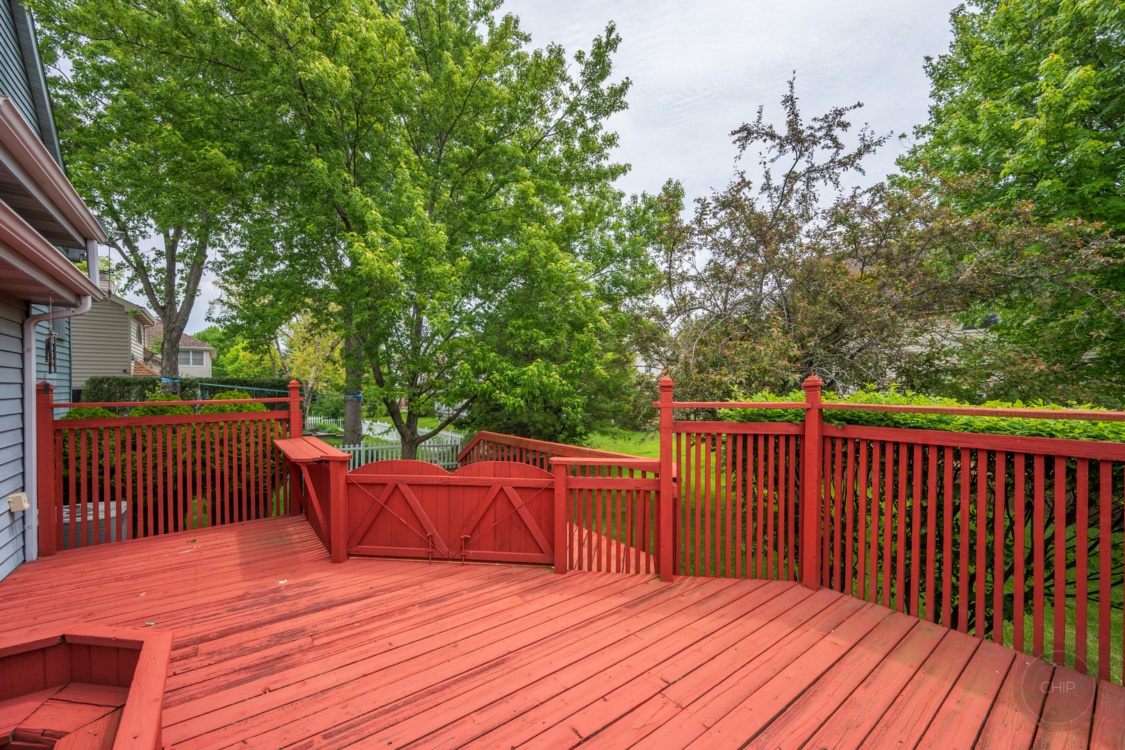 1046 E Amberwood Circle, Naperville, IL 60563