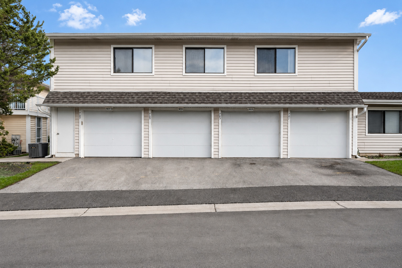 707 Sunfish Point #707, Schaumburg, IL 60194
