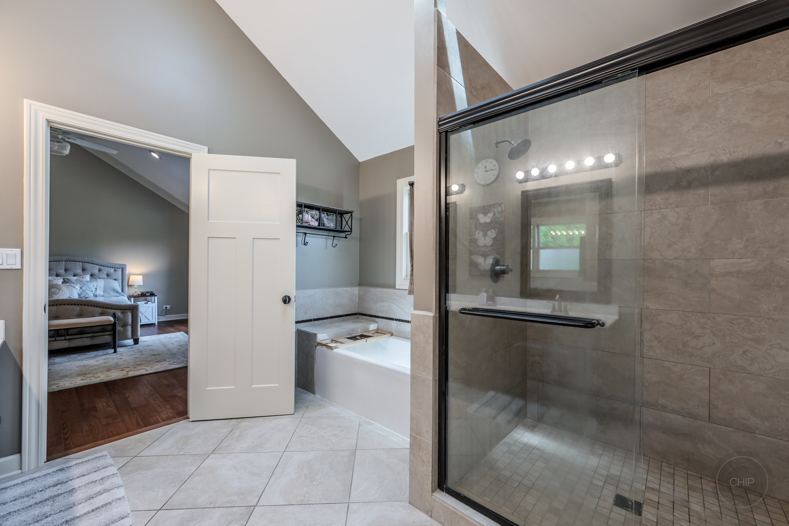 24146 Brancaster Drive, Naperville, IL 60564