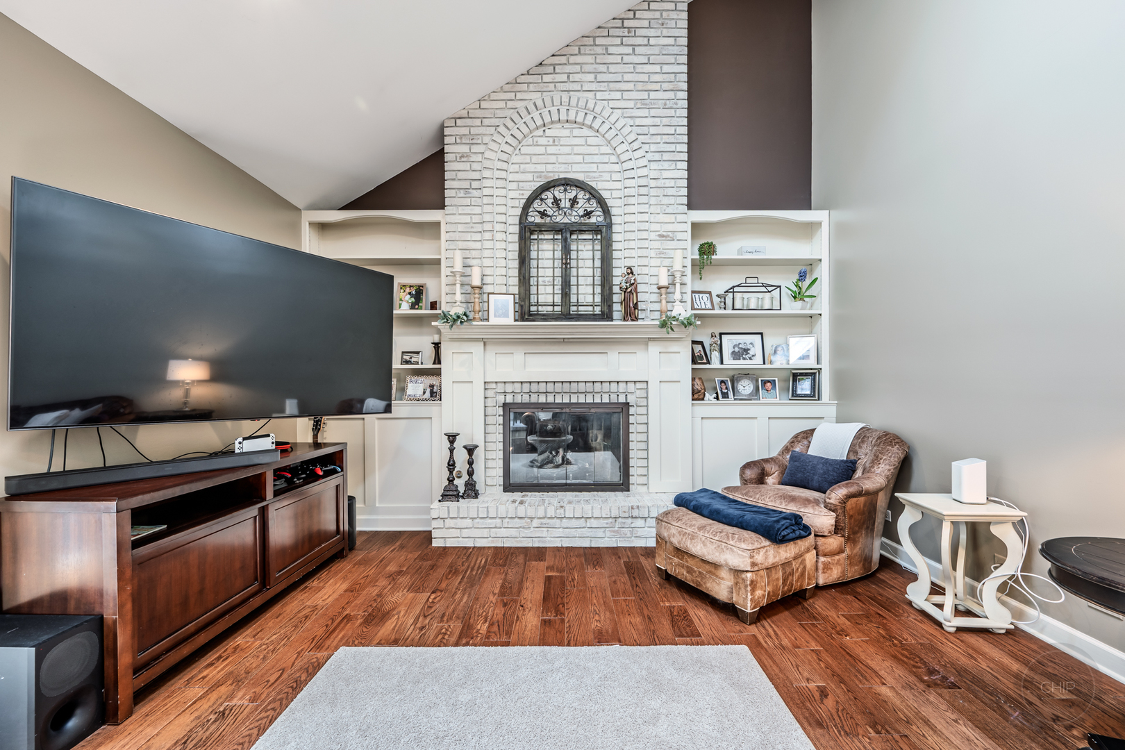 24146 Brancaster Drive, Naperville, IL 60564