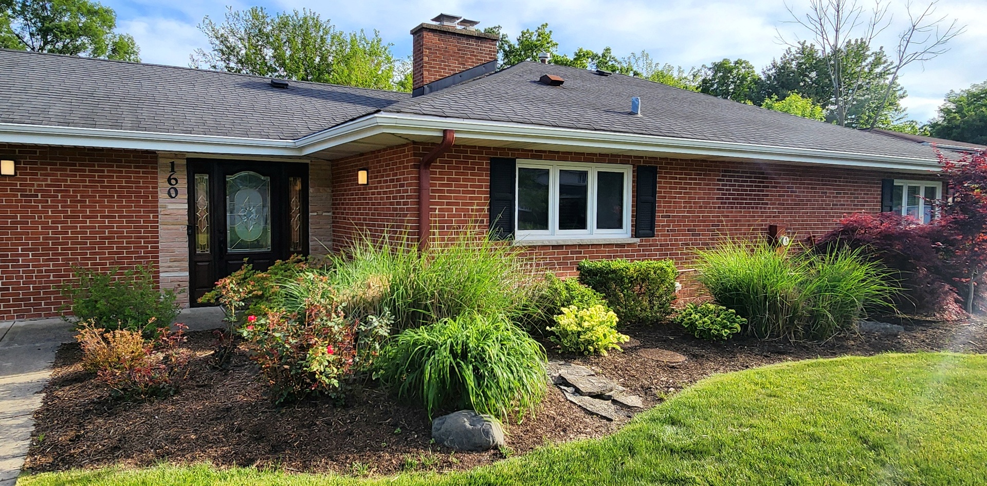 160 S SPRING OAKS Drive, Wood Dale, IL 60191
