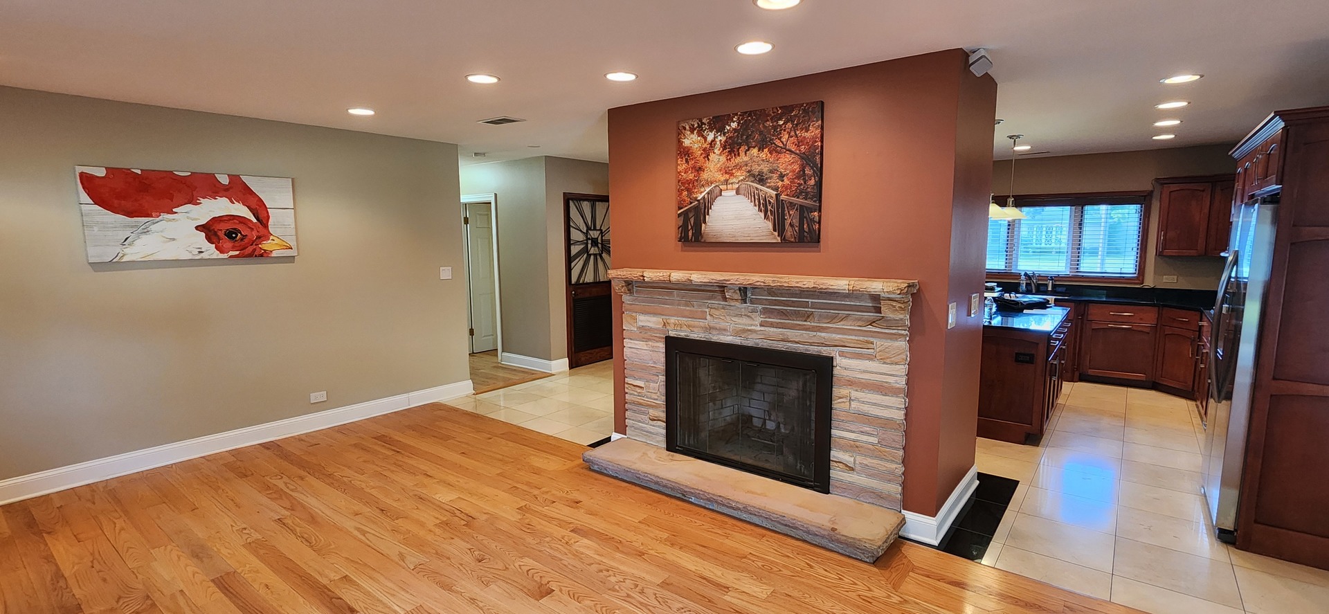 160 S SPRING OAKS Drive, Wood Dale, IL 60191
