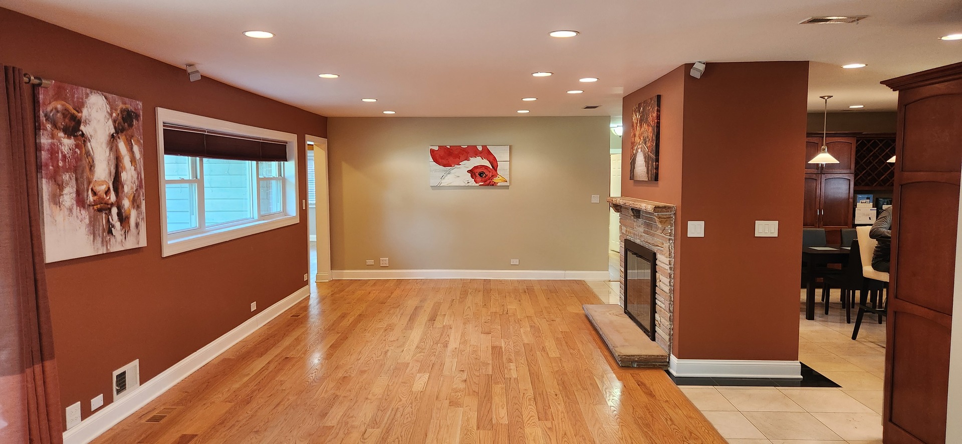160 S SPRING OAKS Drive, Wood Dale, IL 60191