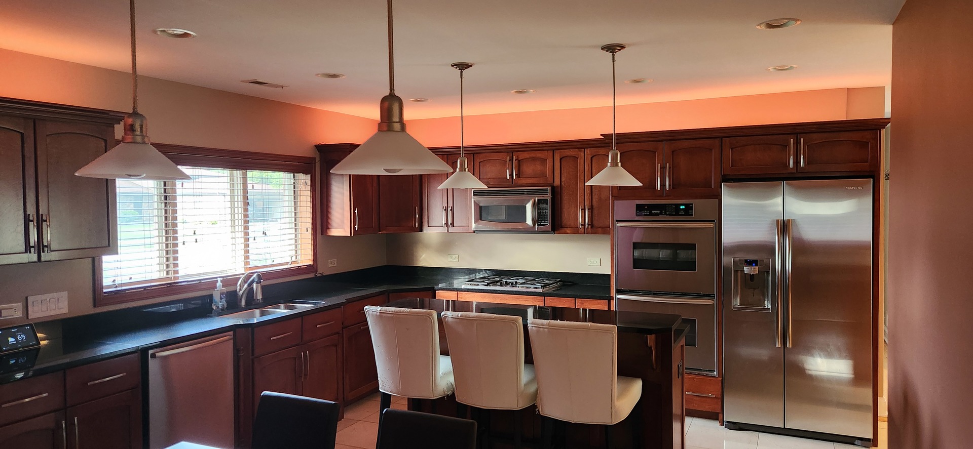 160 S SPRING OAKS Drive, Wood Dale, IL 60191