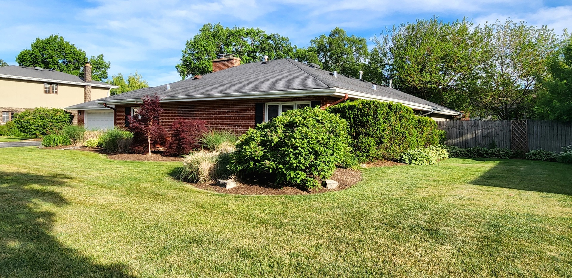 160 S SPRING OAKS Drive, Wood Dale, IL 60191