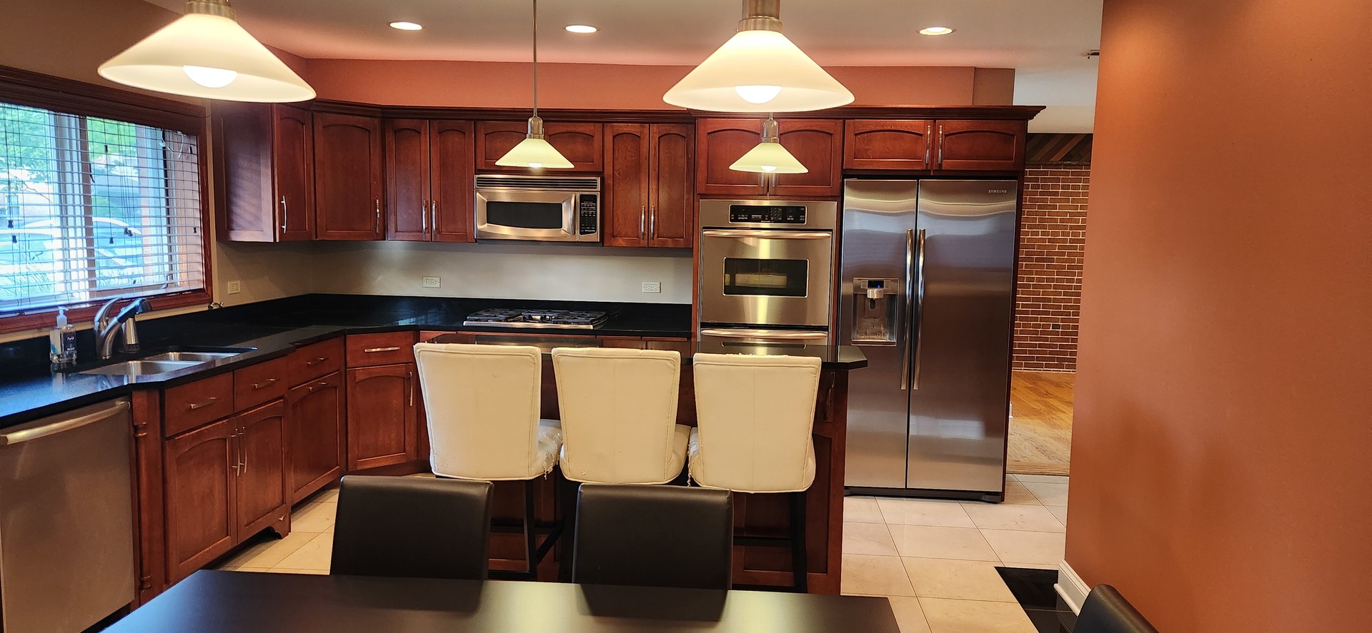 160 S SPRING OAKS Drive, Wood Dale, IL 60191