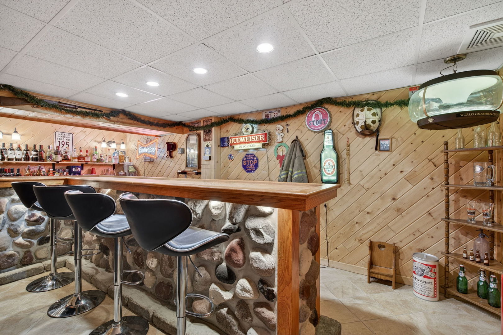 4450 E 1309th Road, Earlville, IL 60518