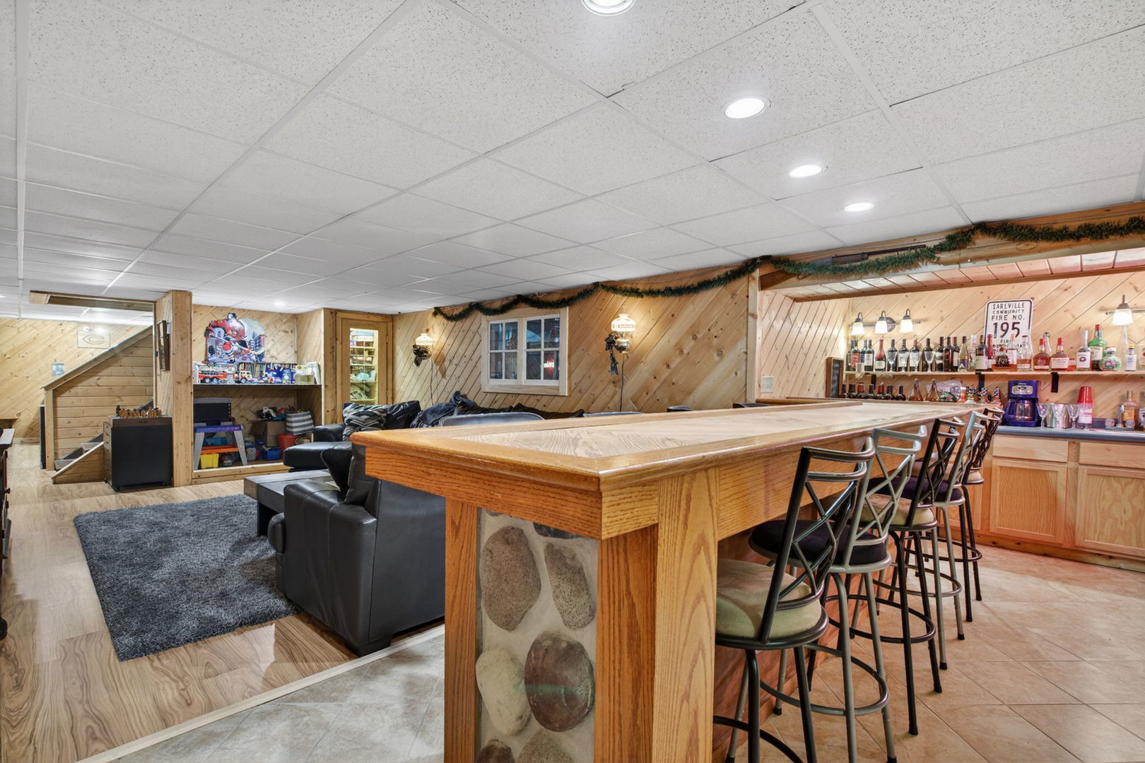 4450 E 1309th Road, Earlville, IL 60518