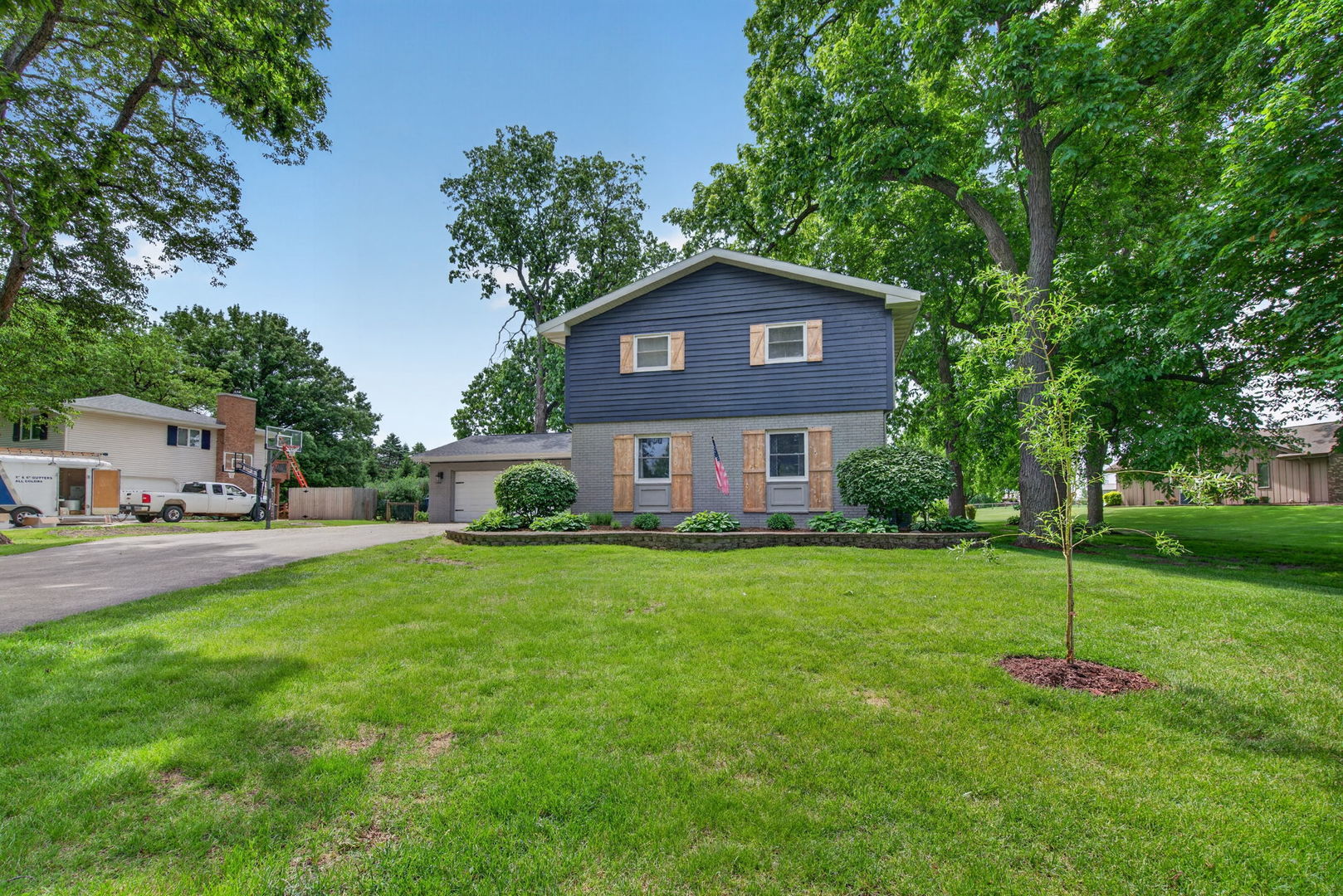 4450 E 1309th Road, Earlville, IL 60518