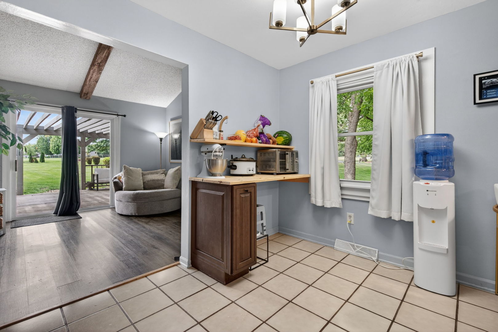 4450 E 1309th Road, Earlville, IL 60518