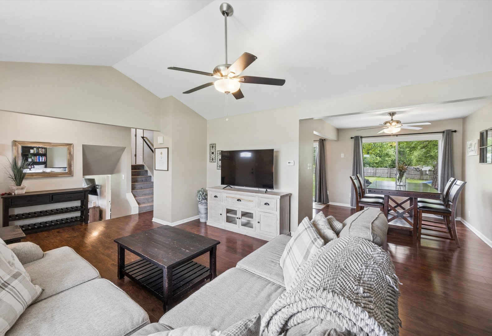 2712 S Schoolhouse Road, New Lenox, IL 60451
