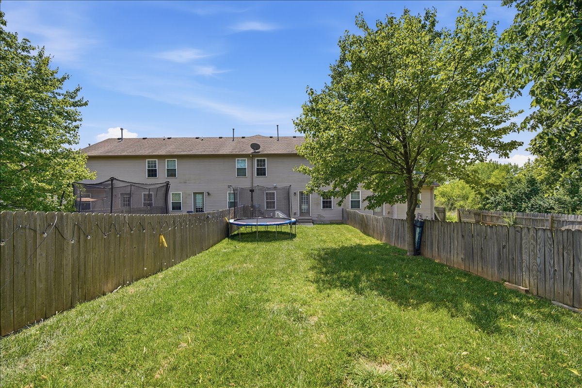 2531 Fox Trot Trail, Bloomington, IL 61705