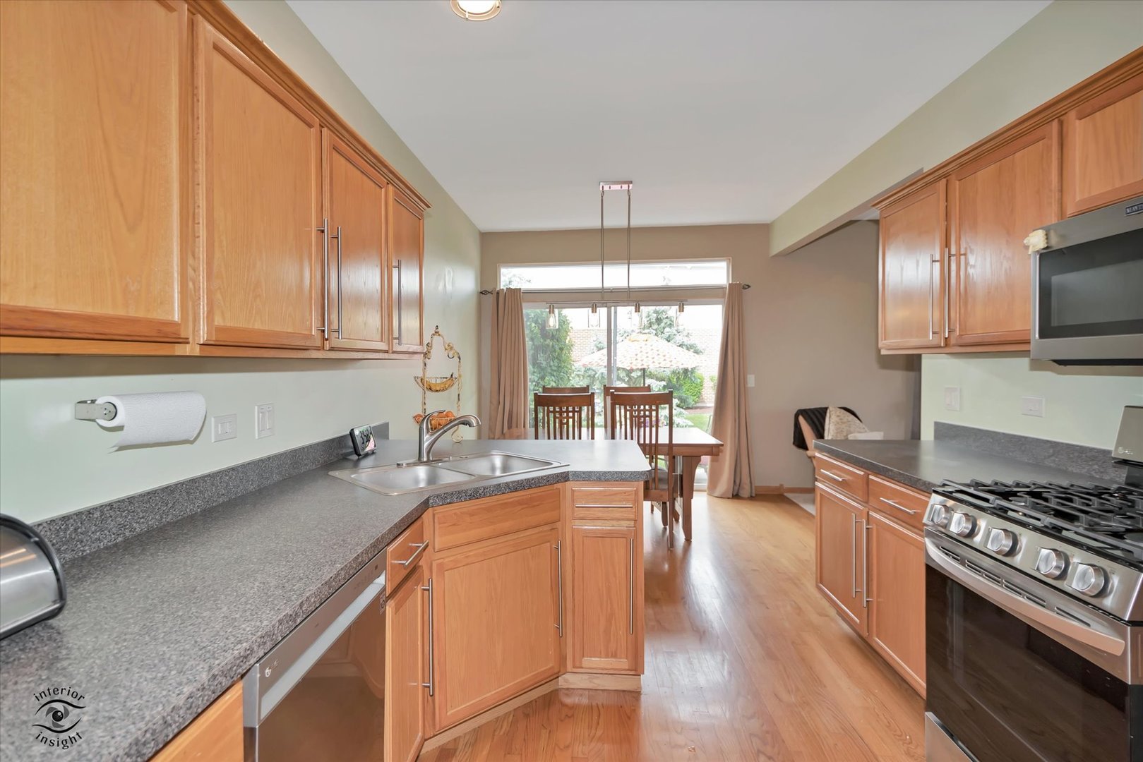 2733 Foxwood Drive, New Lenox, IL 60451