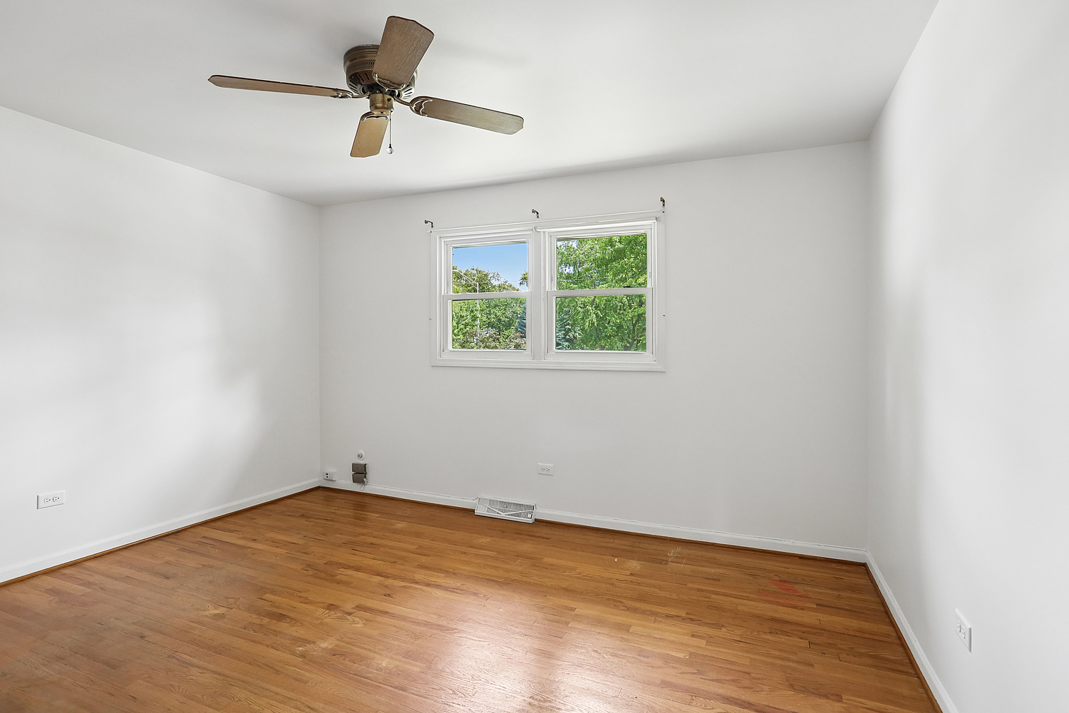 3207 Indianwood Lane, Joliet, IL 60431