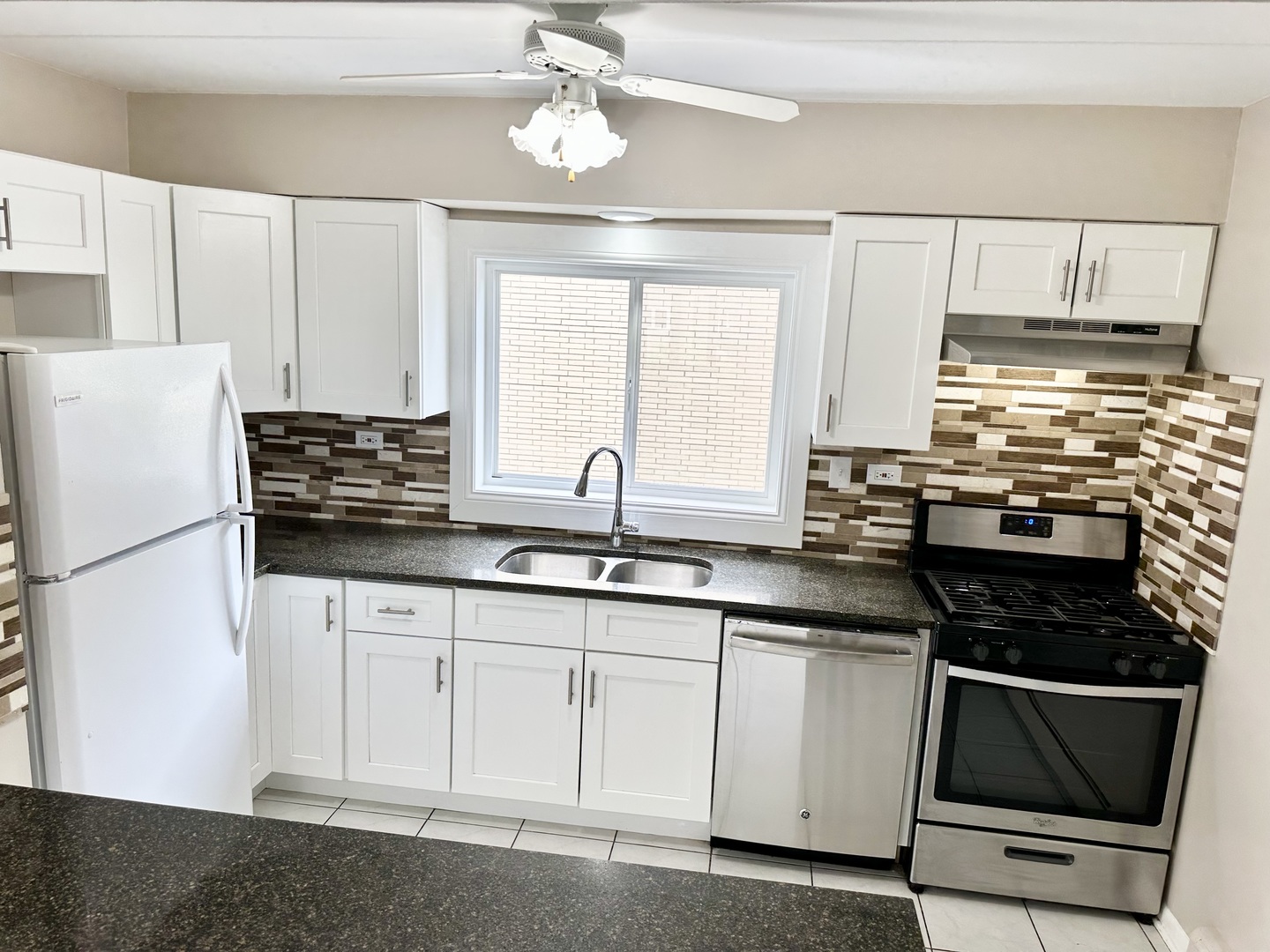 10445 S Keating Avenue #2B, Oak Lawn, IL 60453