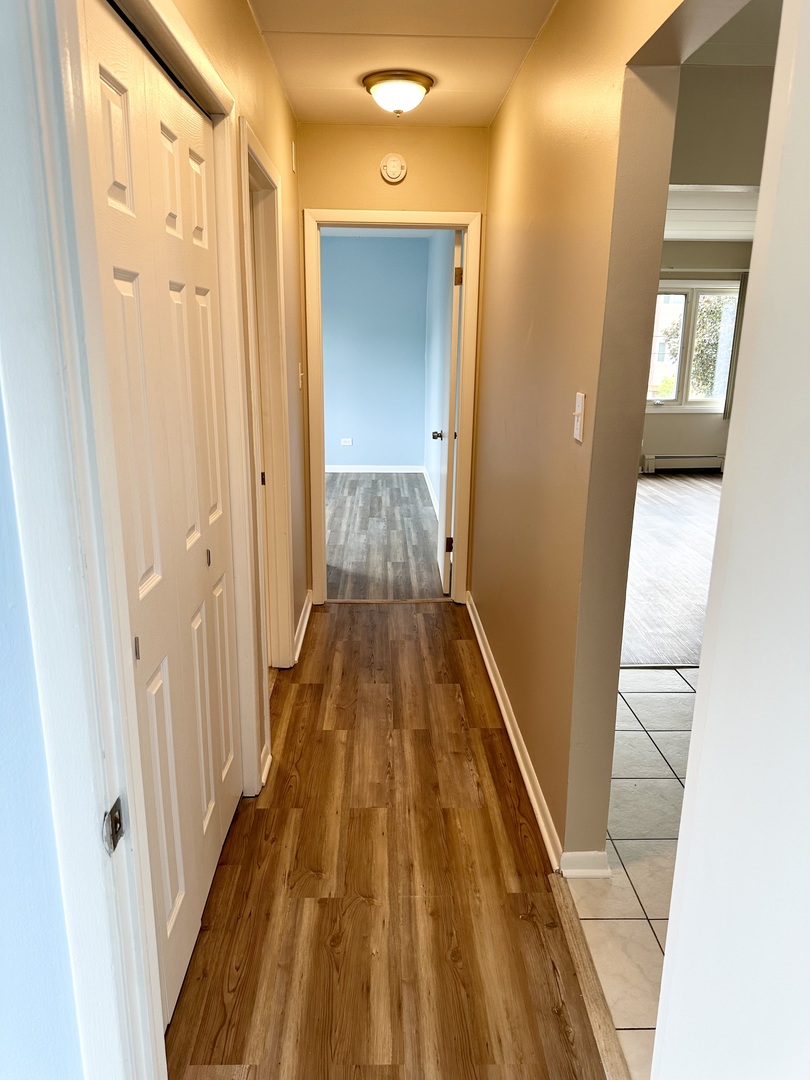 10445 S Keating Avenue #2B, Oak Lawn, IL 60453