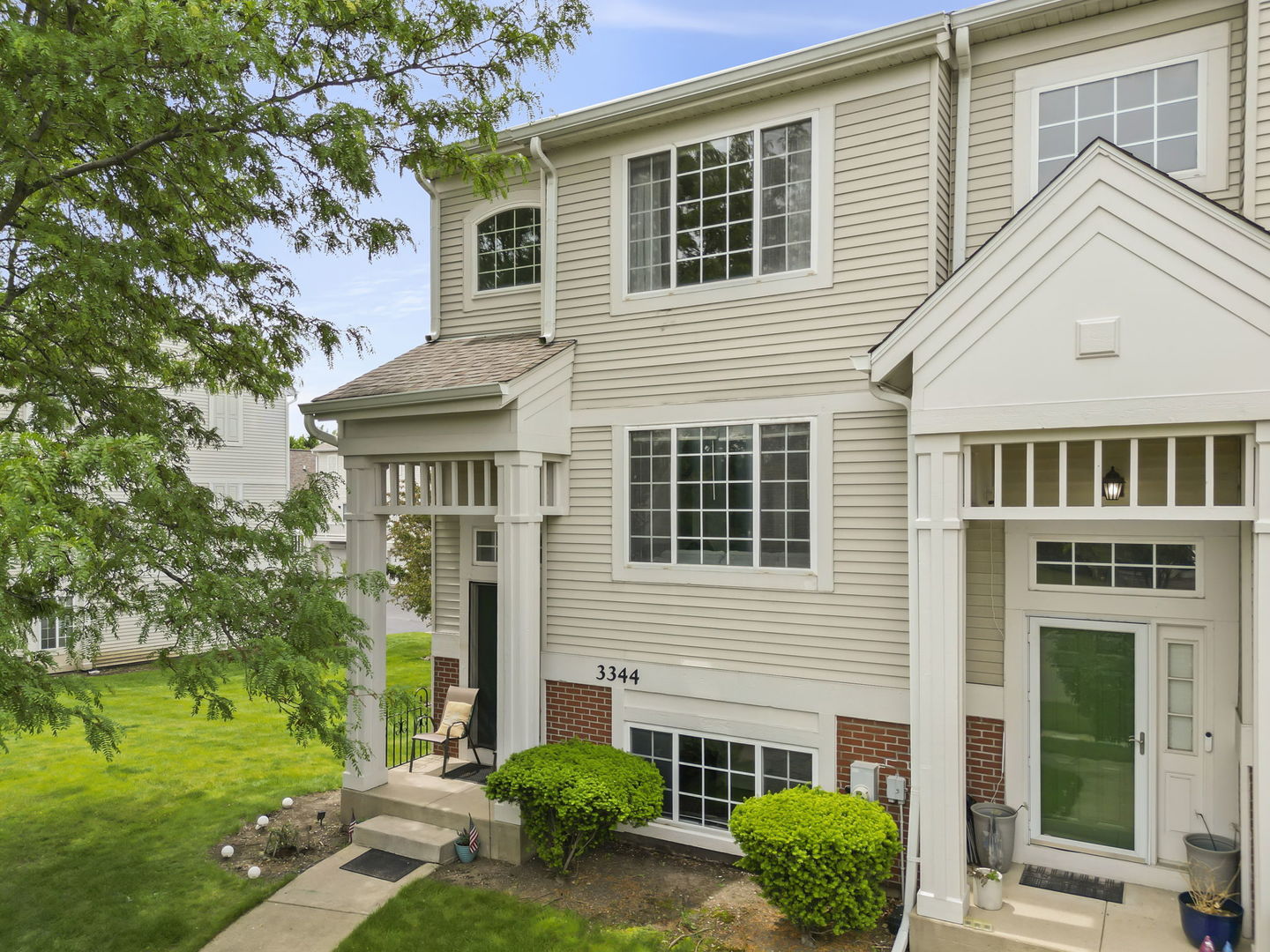 3344 Ravinia Circle, Aurora, IL 60504