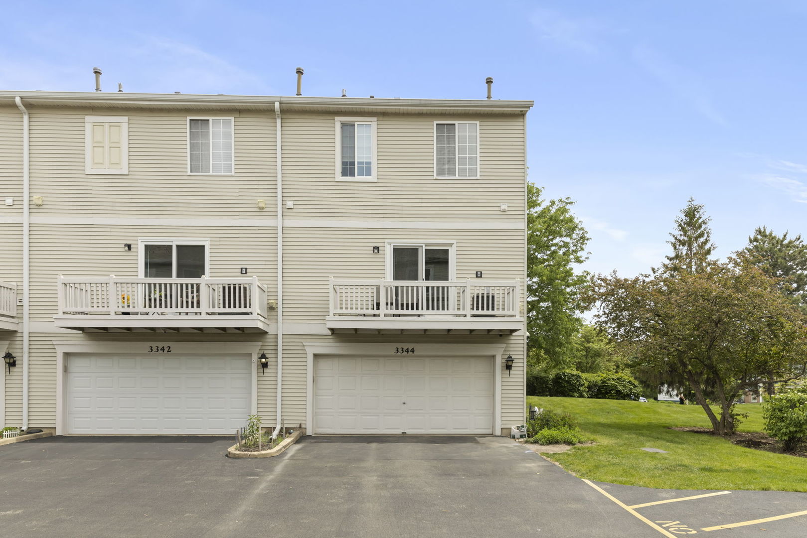 3344 Ravinia Circle, Aurora, IL 60504