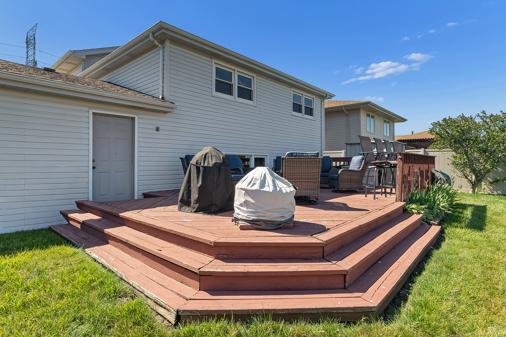 16967 82nd Avenue, Tinley Park, IL 60477