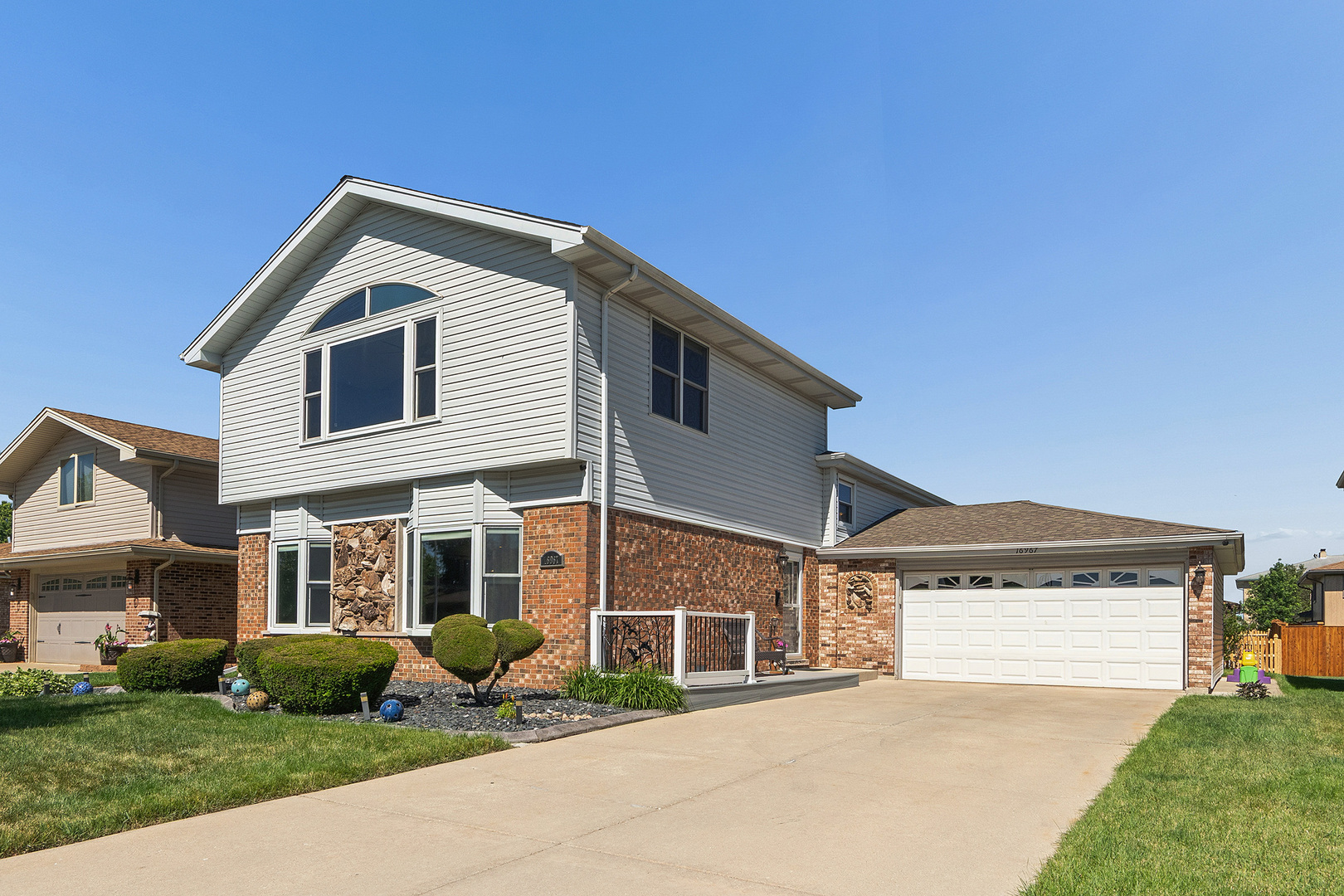 16967 82nd Avenue, Tinley Park, IL 60477