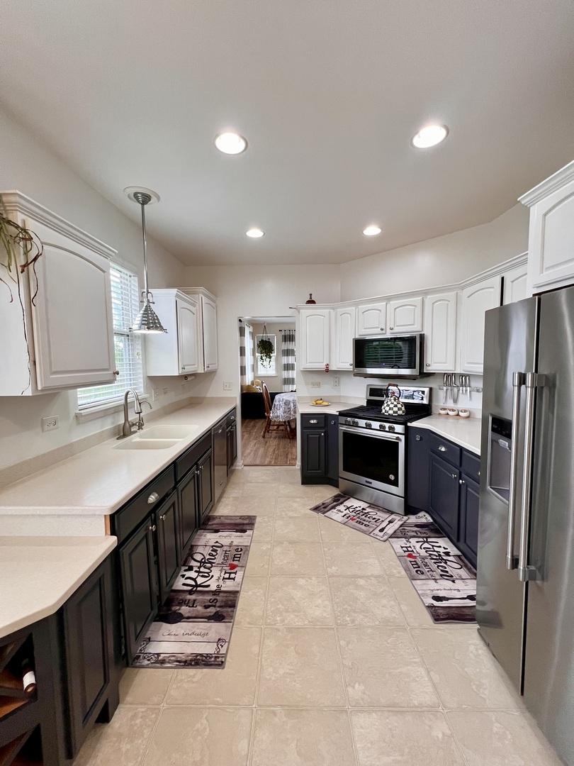 26111 W Timber Ridge Drive, Channahon, IL 60410