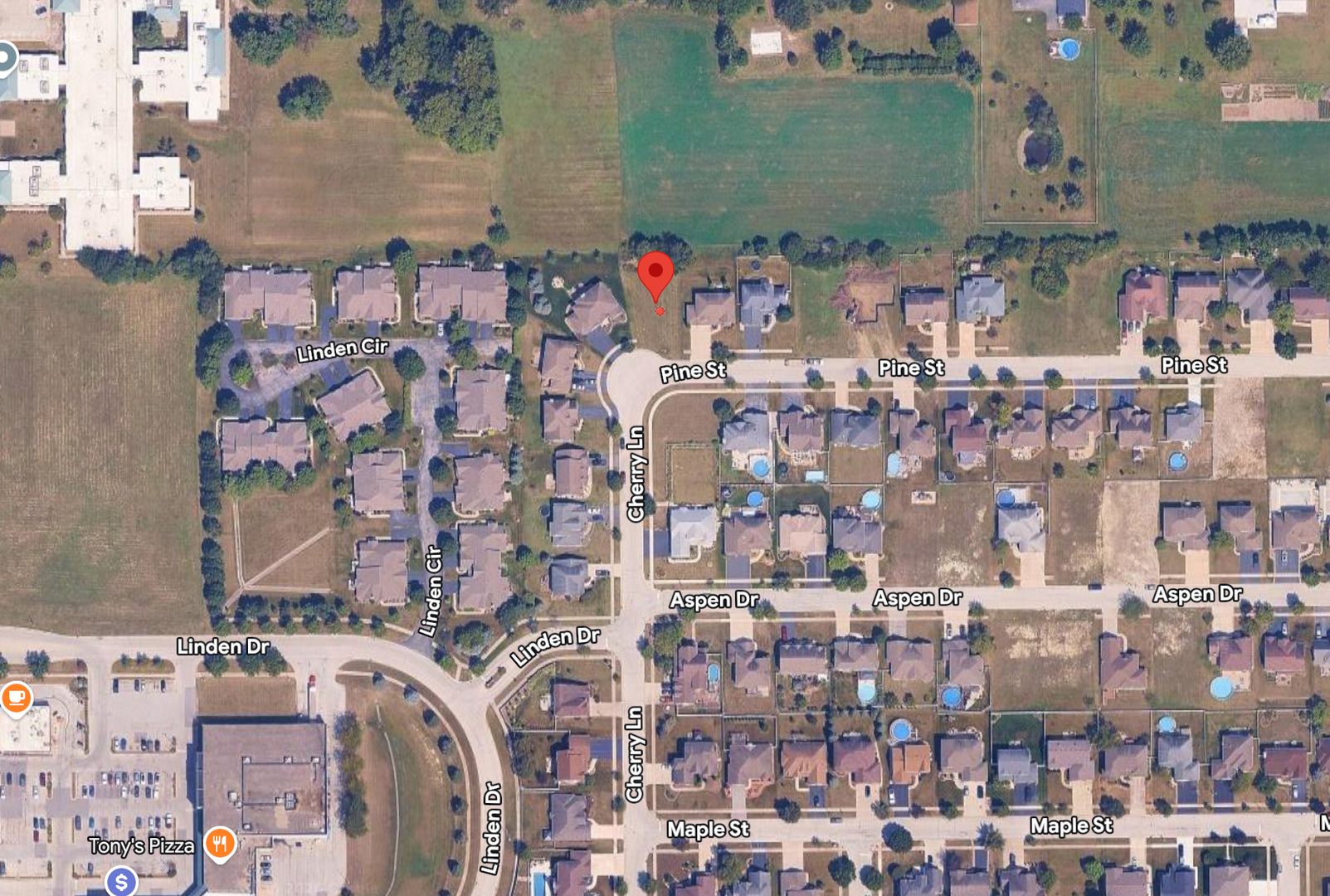 321 Pine Street, Beecher, IL 60401
