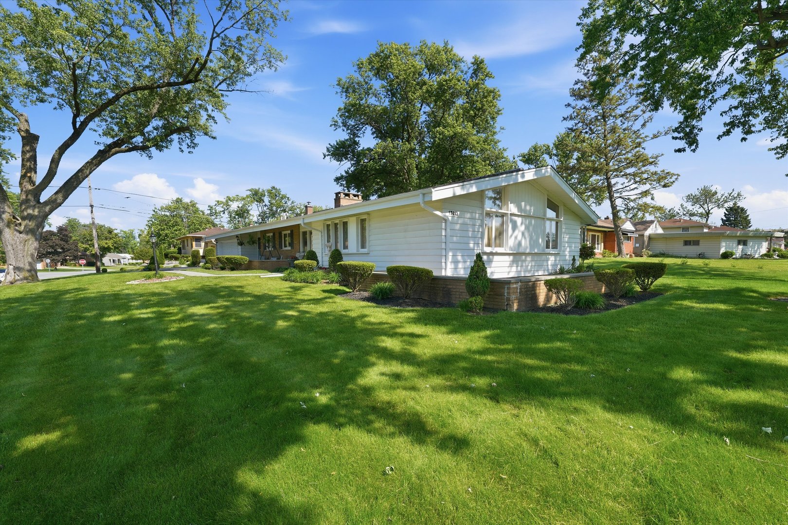 17413 Emerson Avenue, Hazel Crest, IL 60429
