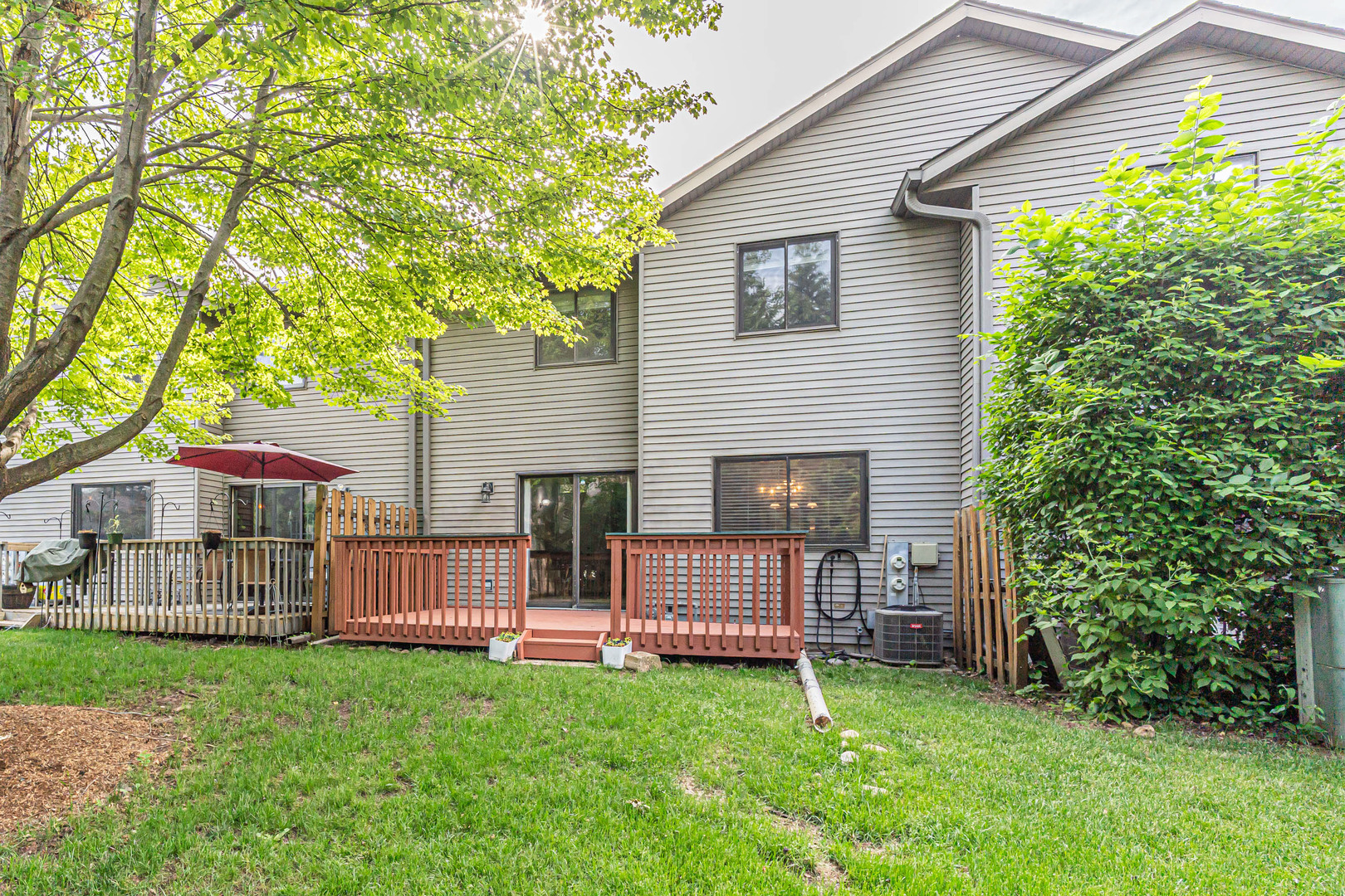 450 Berkshire Drive, Crystal Lake, IL 60014