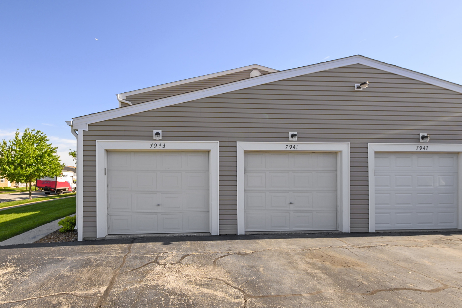 7941 163rd Place #26, Tinley Park, IL 60477
