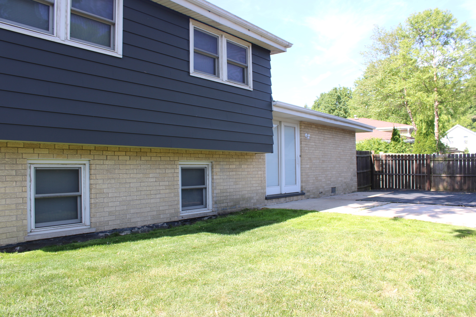 5554 Linder Court, Crestwood, IL 60418