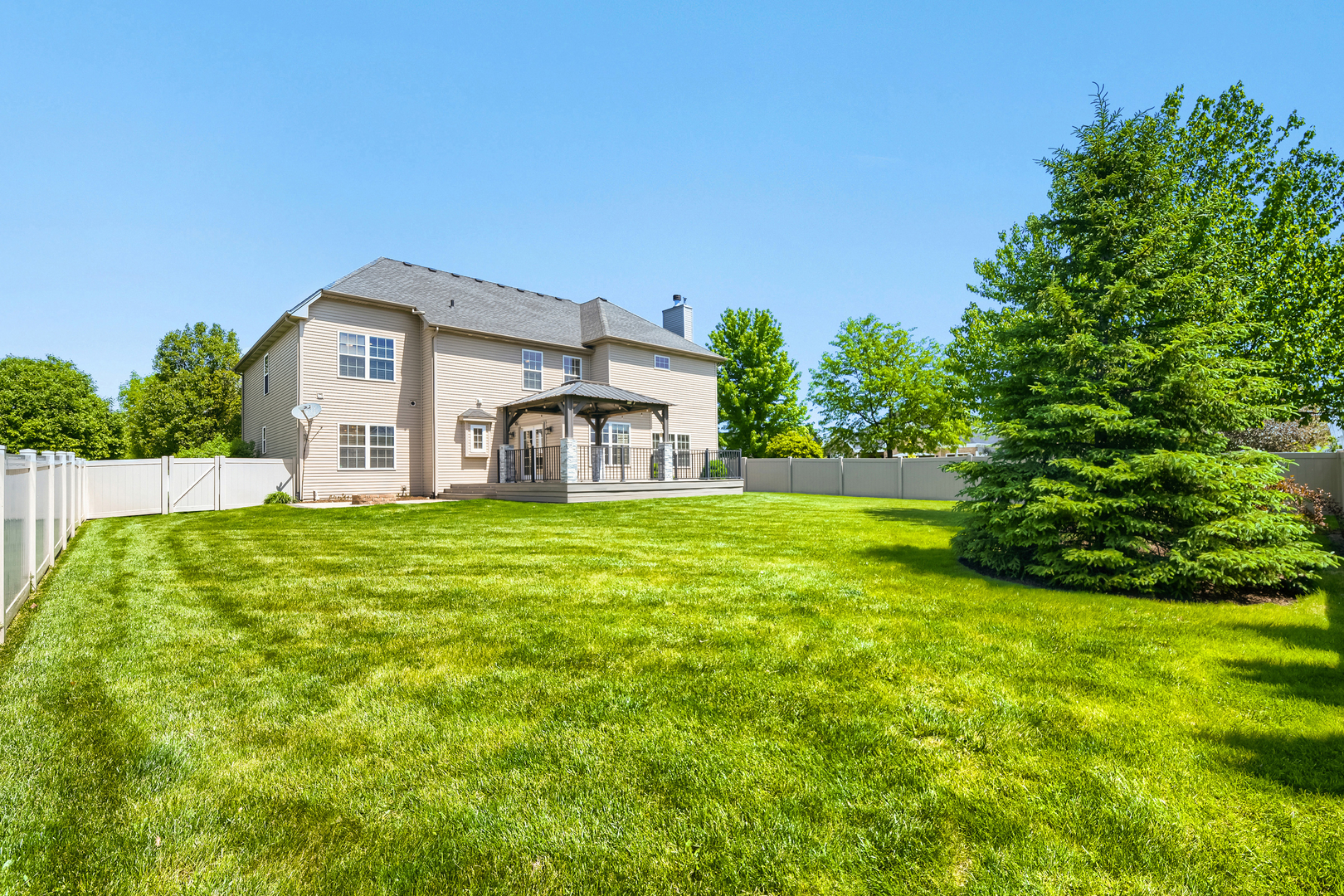 25315 W Wilson Court, Plainfield, IL 60586