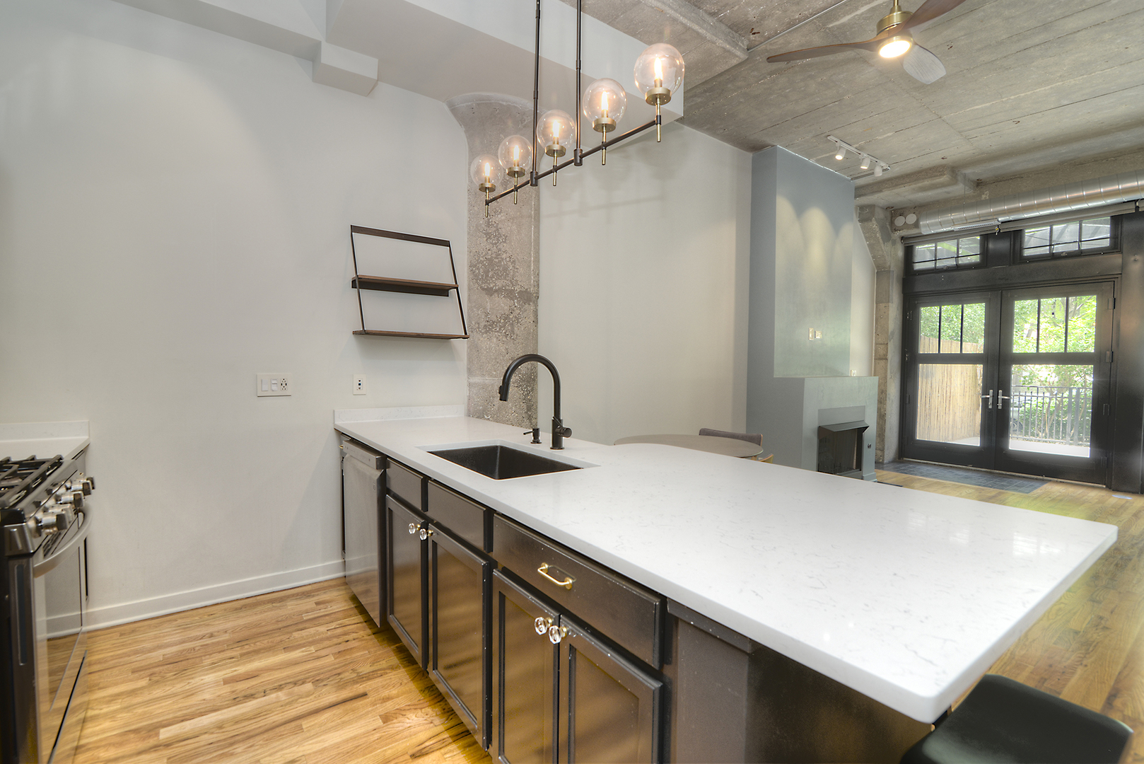1111 W 14th Place #129, Chicago, IL 60608