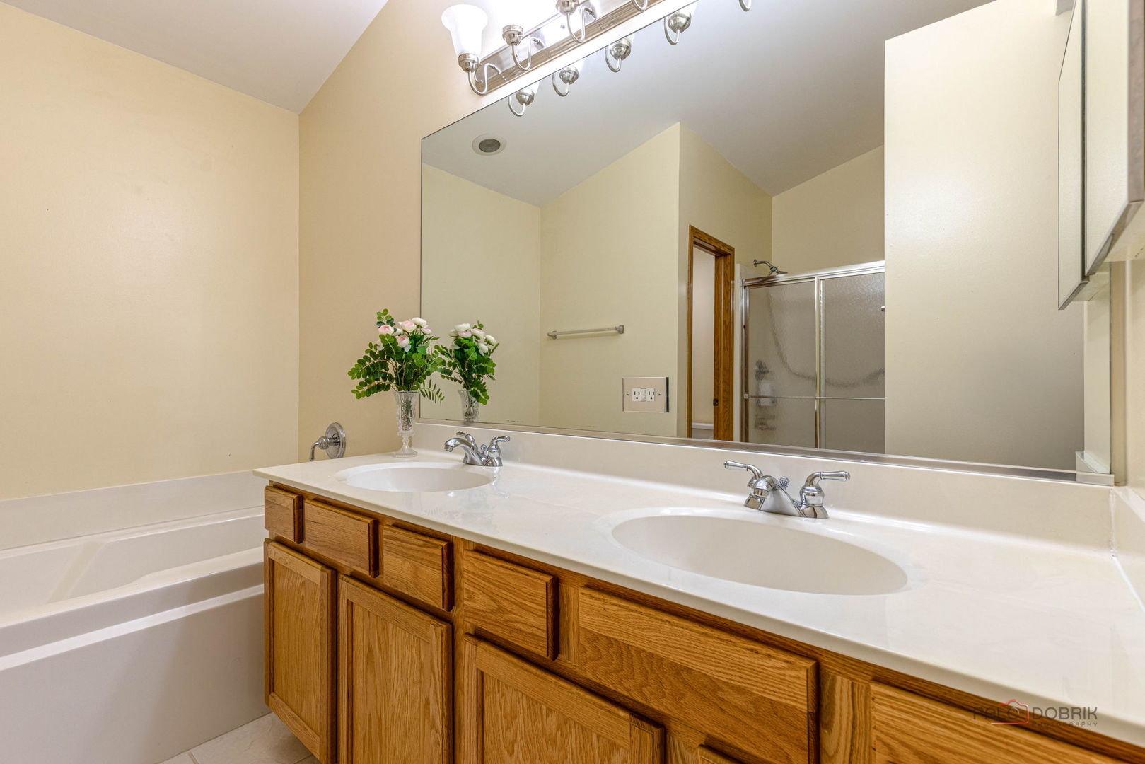 1283 Georgetown Way, Vernon Hills, IL 60061