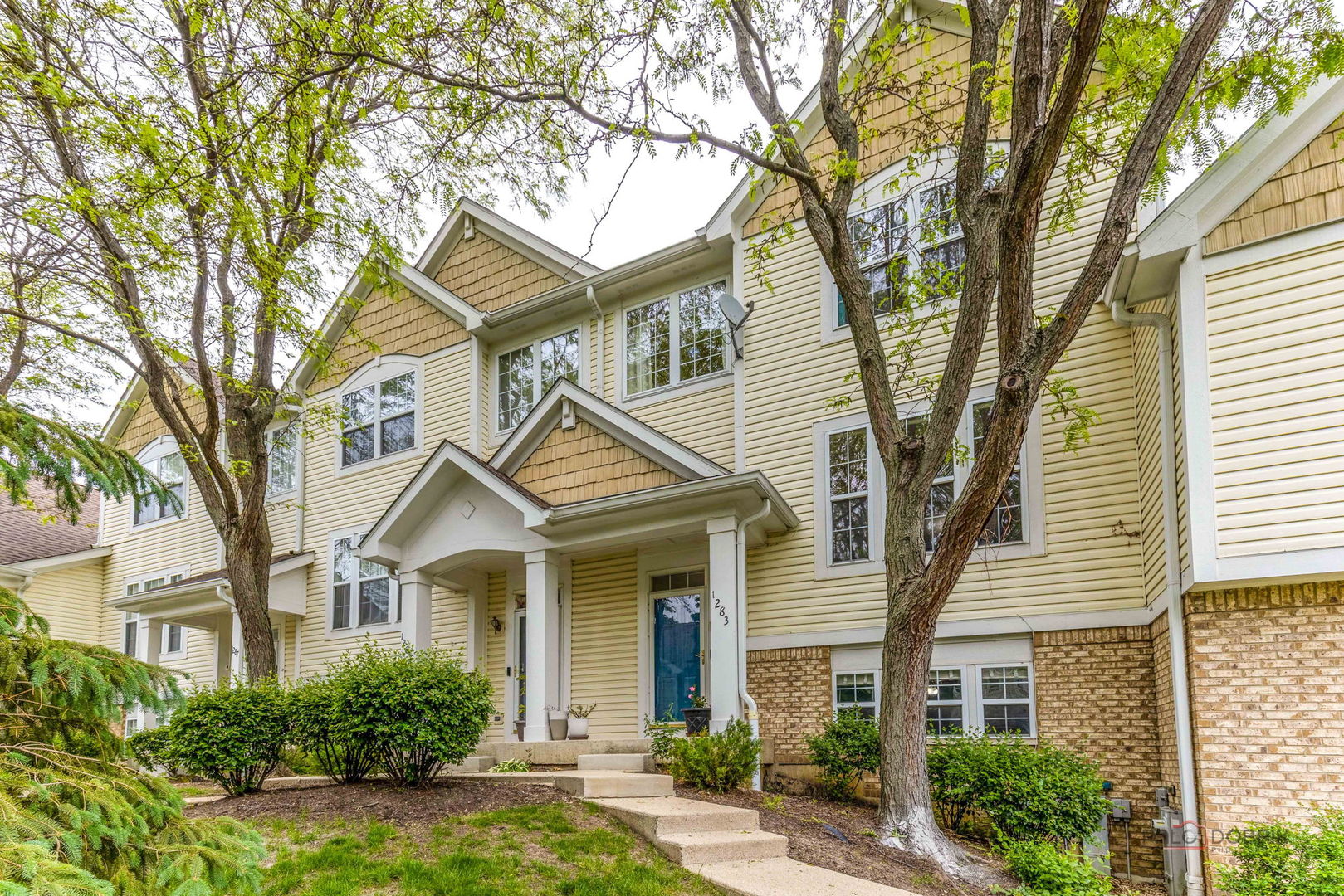 1283 Georgetown Way, Vernon Hills, IL 60061
