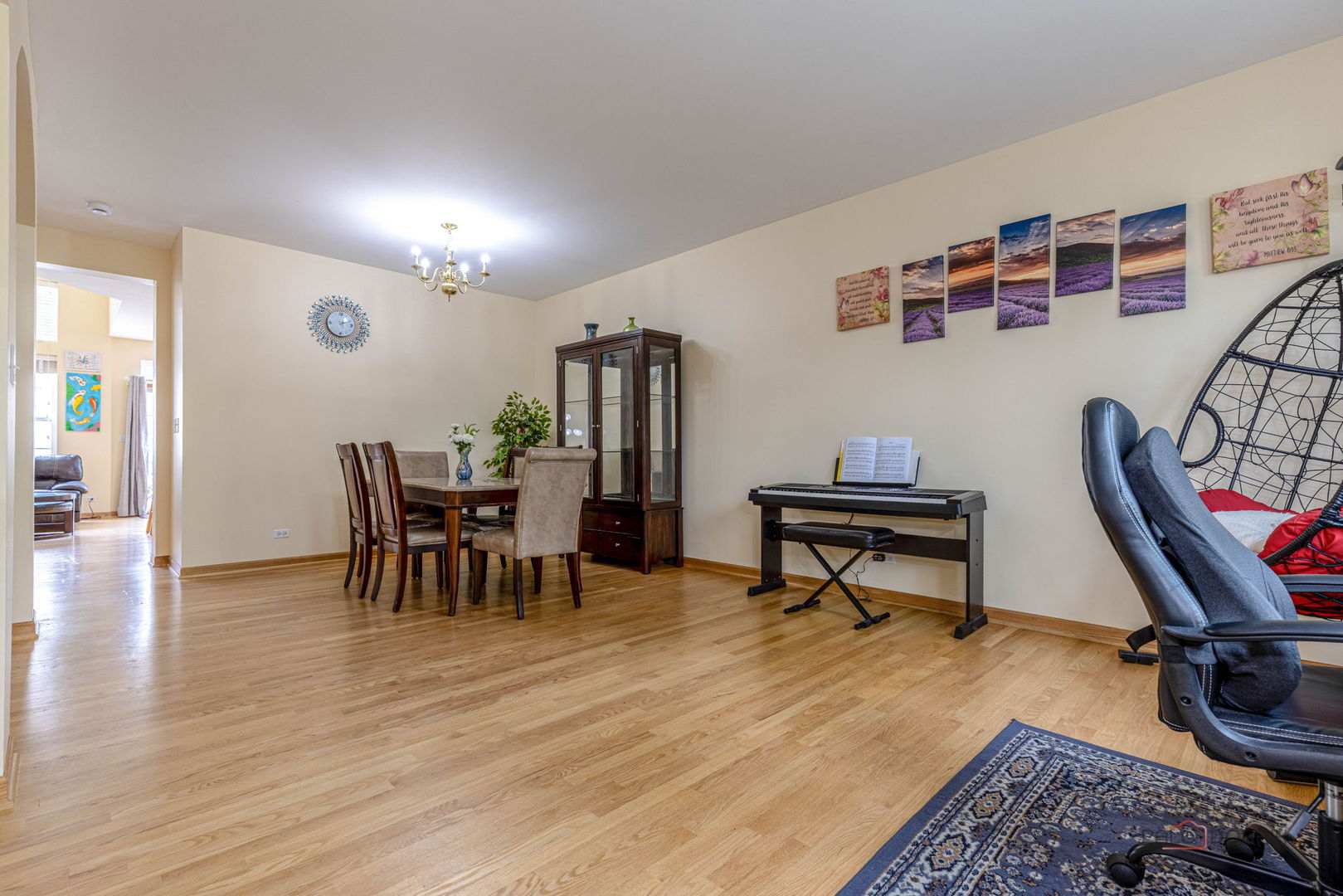 1283 Georgetown Way, Vernon Hills, IL 60061