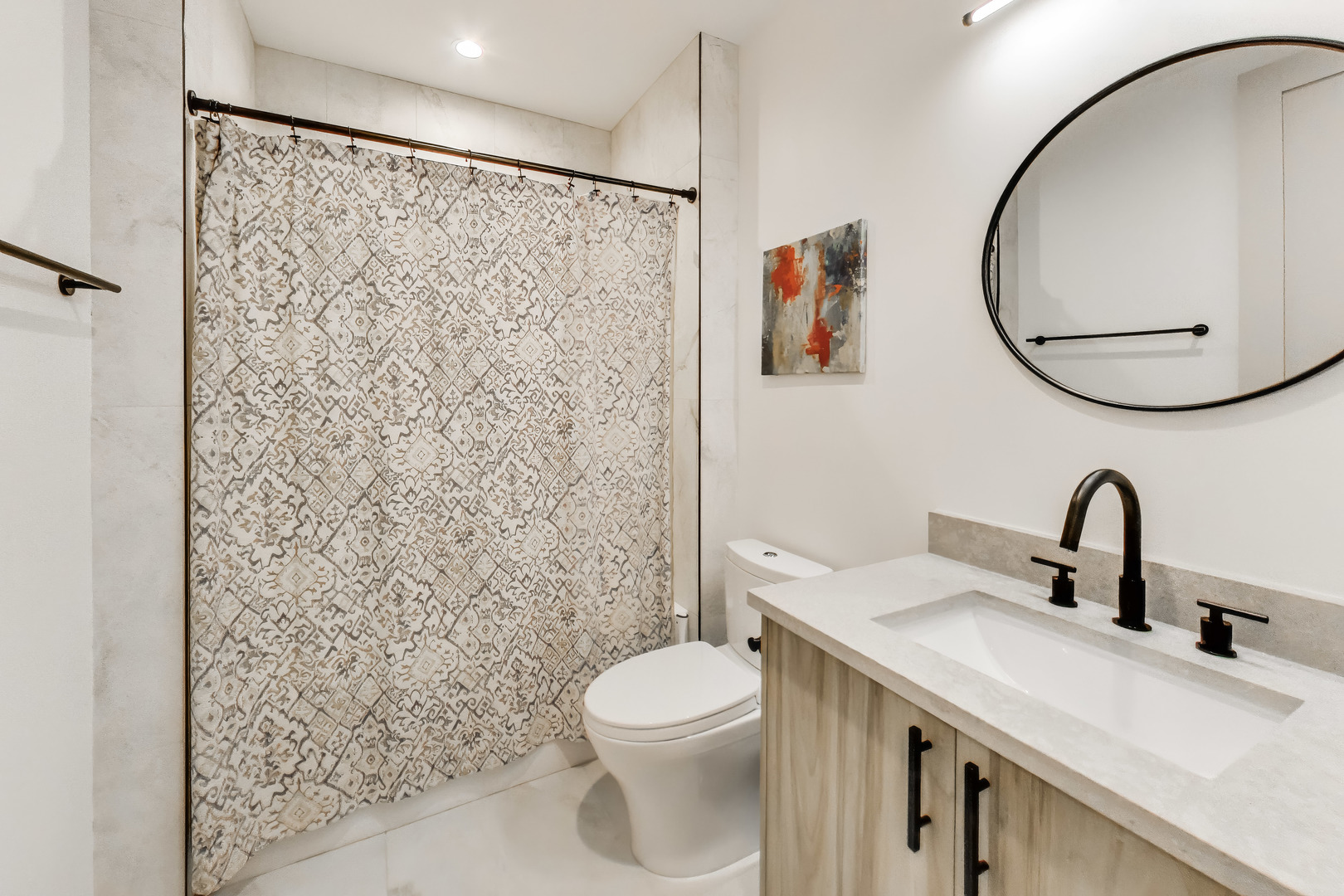 1350 W Erie Street #4E, Chicago, IL 60642