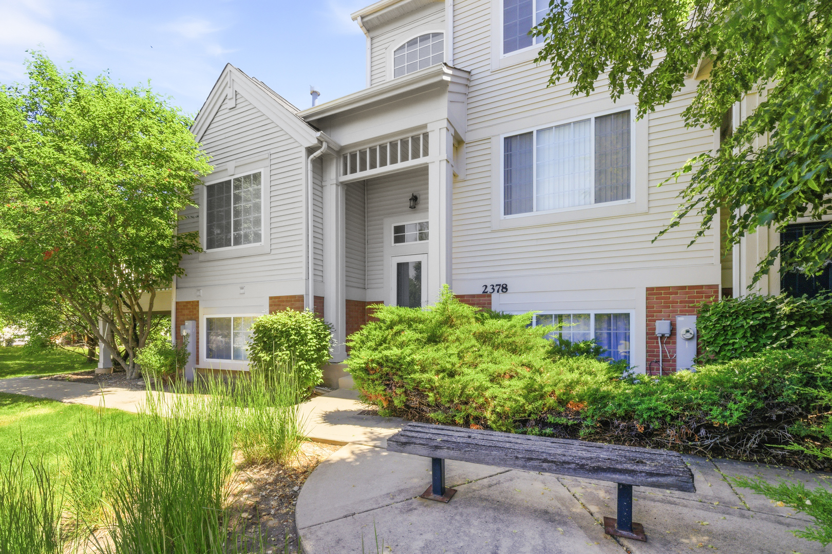 2378 OAKFIELD Court #2378, Aurora, IL 60503
