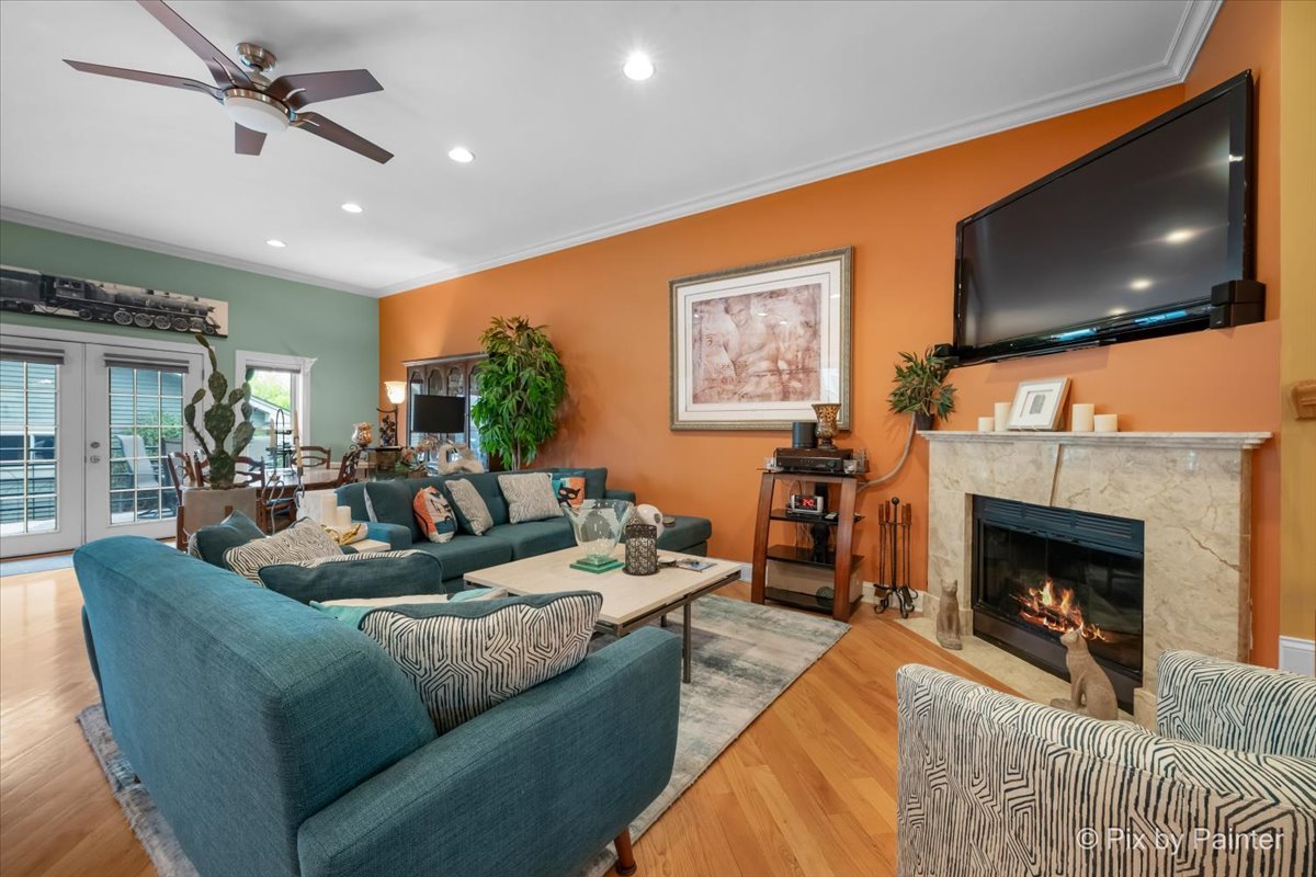 4906 N Kruger Avenue, Chicago, IL 60630