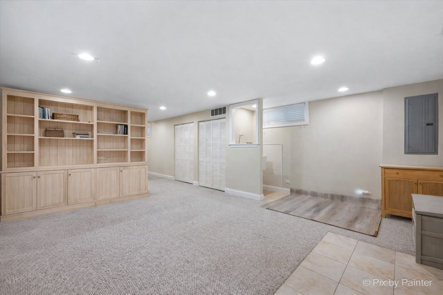 4906 N Kruger Avenue, Chicago, IL 60630