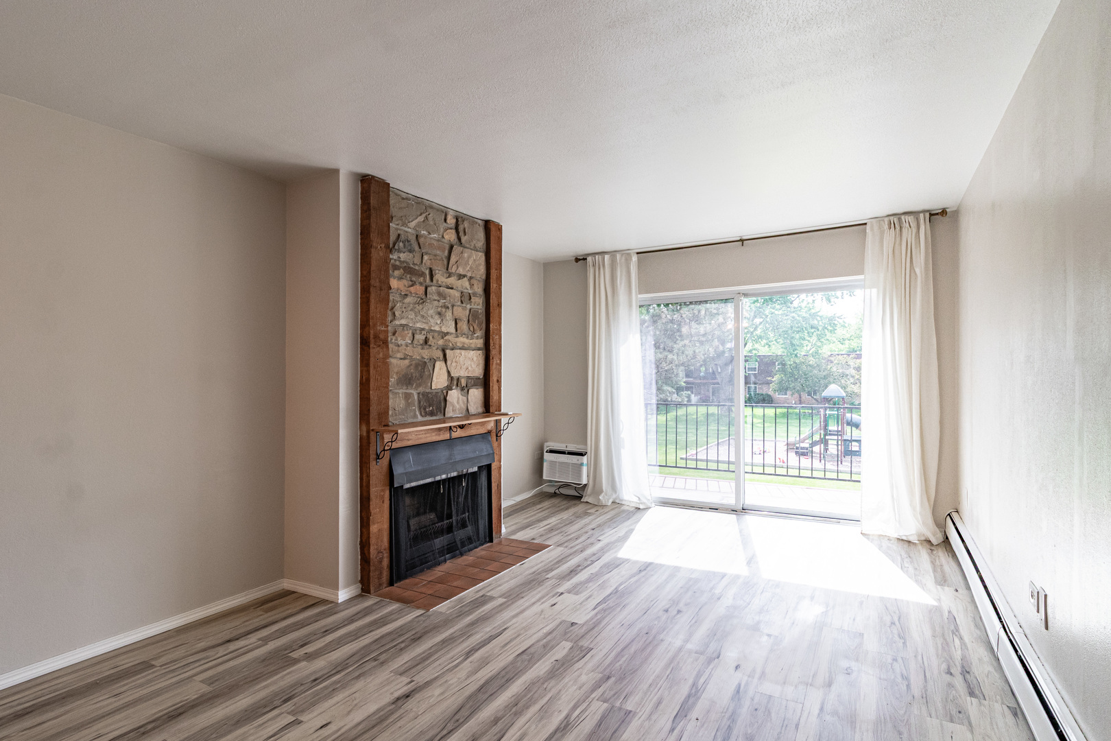 715 Grove Drive #206, Buffalo Grove, IL 60089