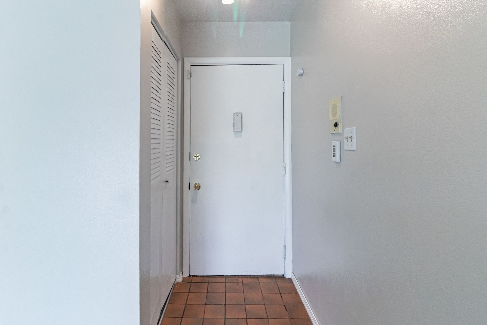 715 Grove Drive #206, Buffalo Grove, IL 60089