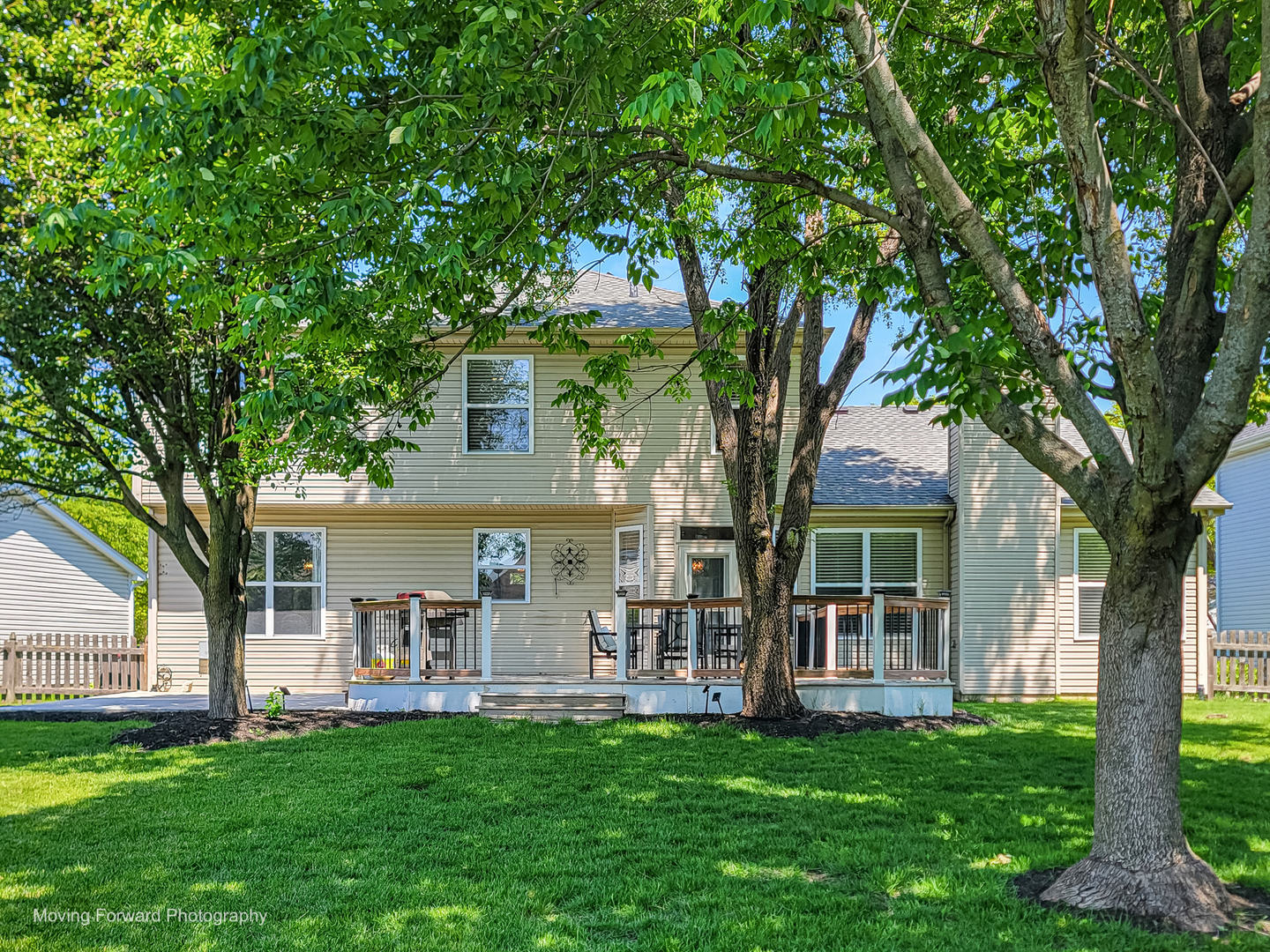 311 Greenwood Place, Oswego, IL 60543