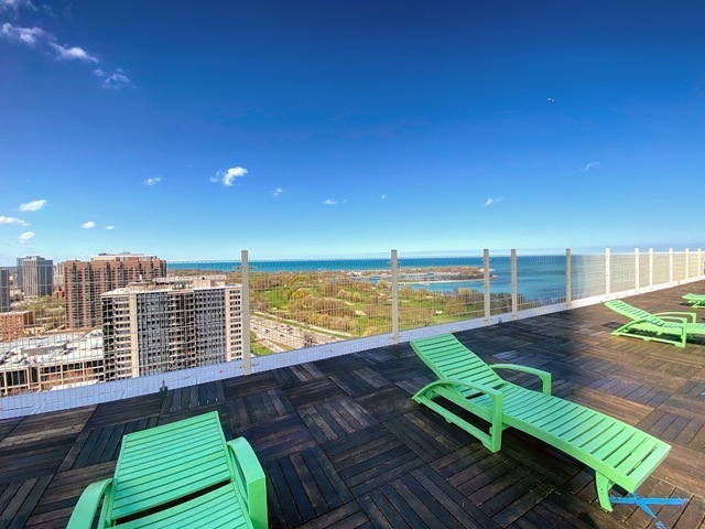 3950 N Lake Shore Drive #2125, Chicago, IL 60613