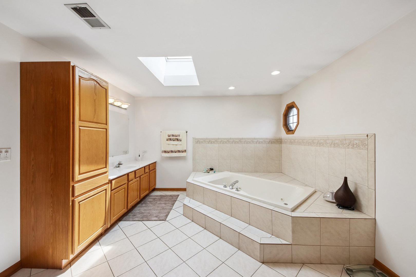 14100 W Anne K Drive, Homer Glen, IL 60491