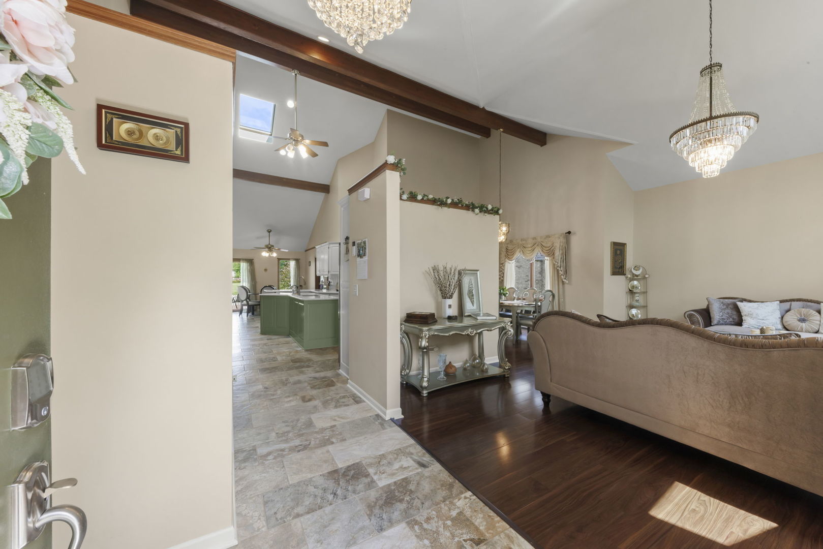 9040 Frances Lane, Orland Park, IL 60462