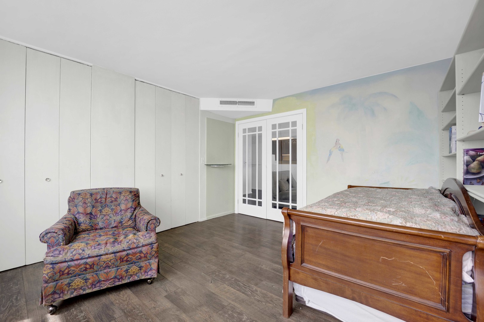 6301 N Sheridan Road #14L, Chicago, IL 60660