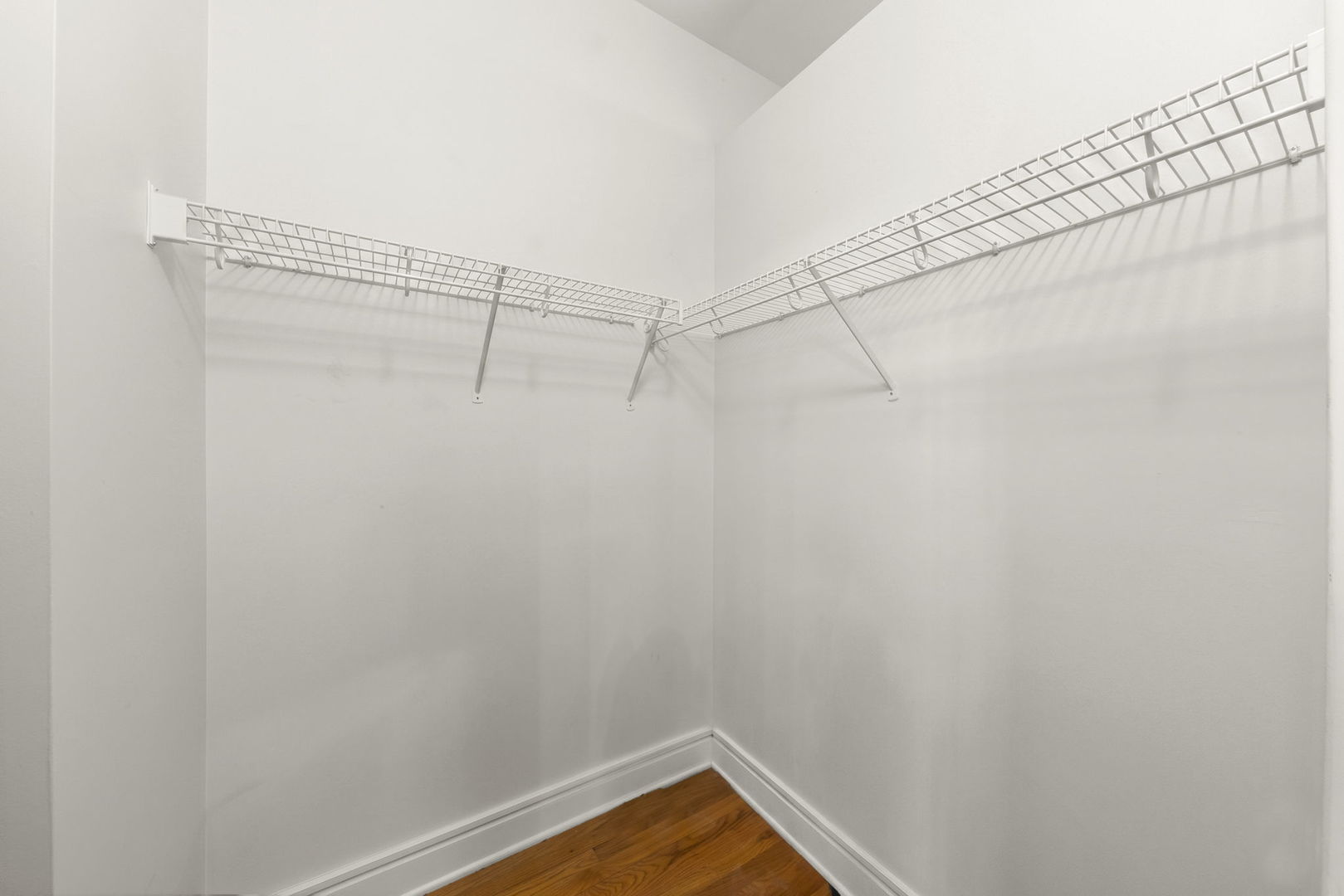 212 W Washington Avenue #1508, Chicago, IL 60606