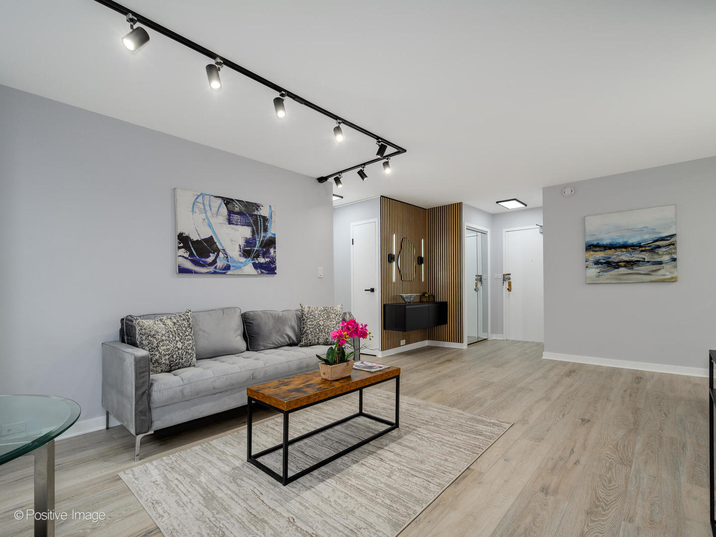 3550 N Lake Shore Drive #806, Chicago, IL 60657